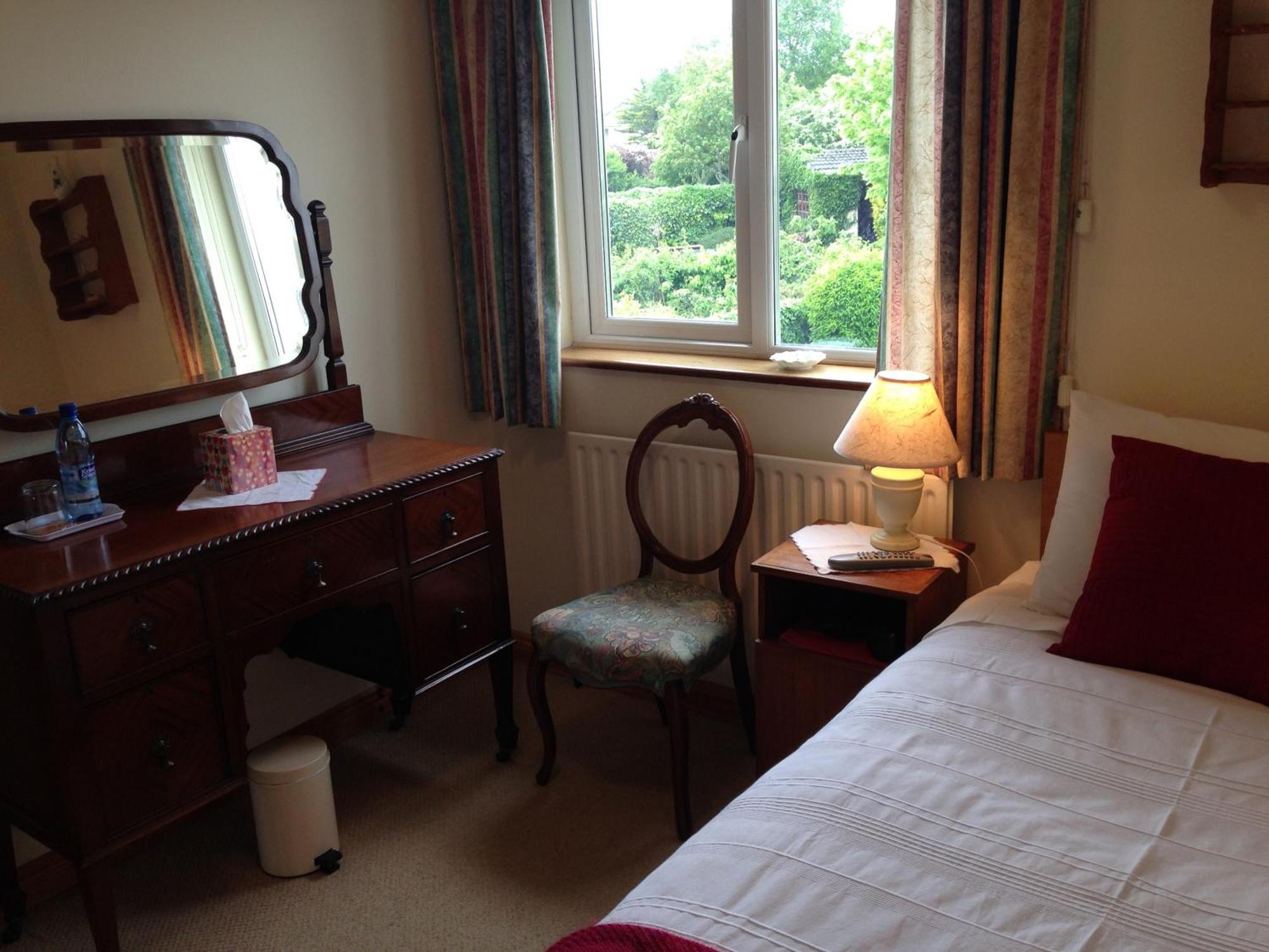 Claremont B&B Голуэй Экстерьер фото